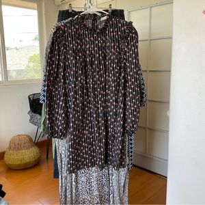 Wayf long sleeve knee length floral dress NWT